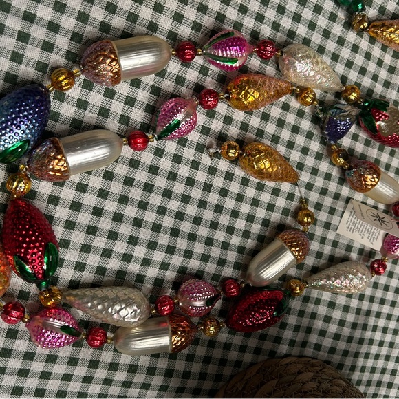 Christopher Radko Nuts & Berries Garland - Picture 7 of 7